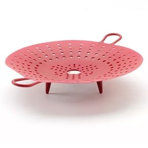 NWT Food Network Red Silicone Steamer